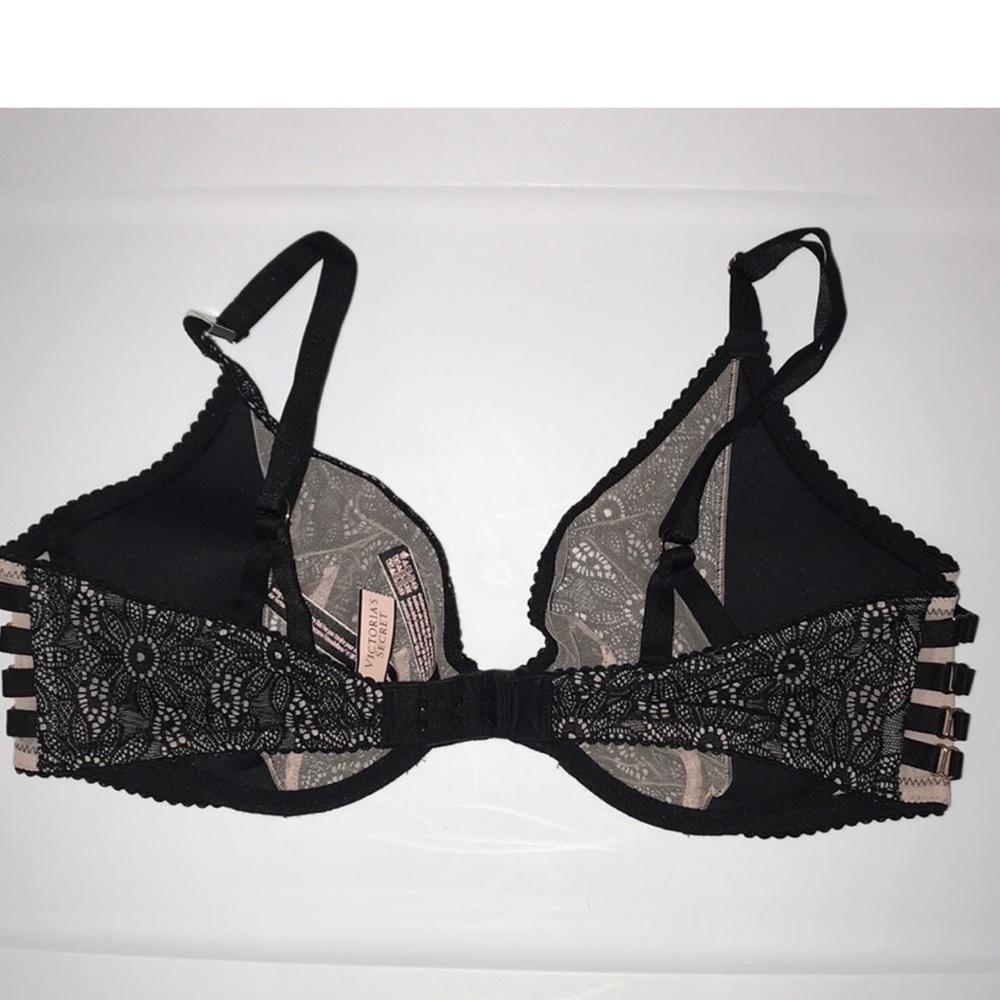Victoria’s Secret Very Sexy plunge Unlined Bra .size 36D or 38D. NWT - Picture 5 of 6